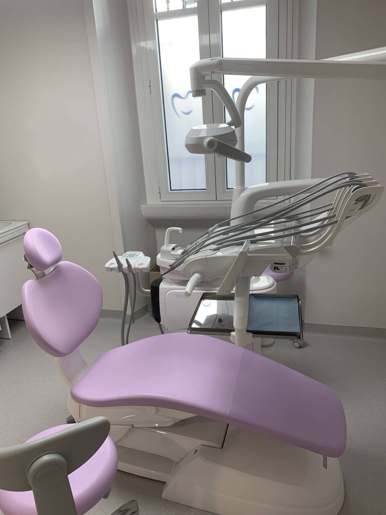 Clinica Odontoiatrica Brioschi unità operativa lilla